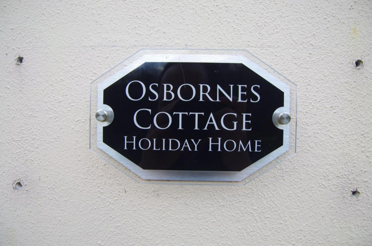 Osbornes Holiday House Near Exeter With Swimming Pool Exterior photo
